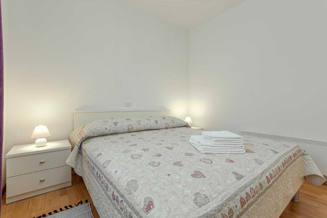 Апартаменты Koraca B4 Kirmenjak Экстерьер фото